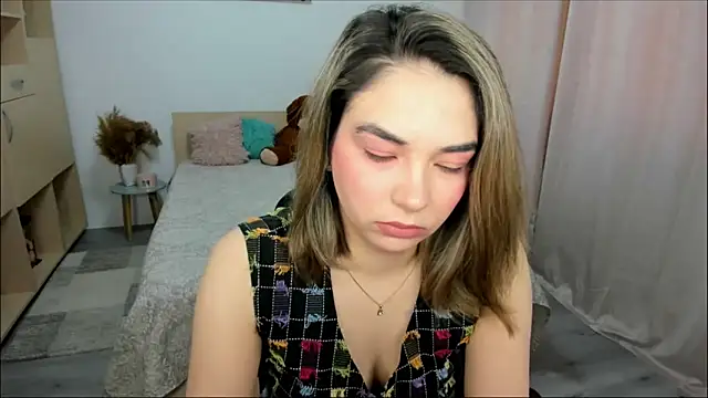 Alexa Dolly12 online show from March 16, 2026, 6:50 am