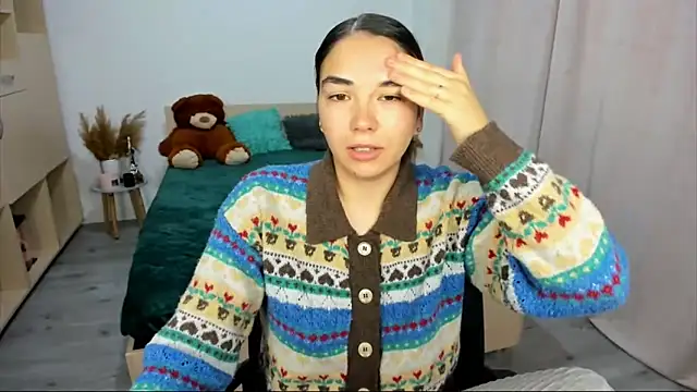 Alexa Dolly12 online show from September 22, 2025, 5:35 am