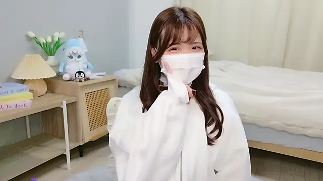 Sayuringo  online show from November 11, 2025, 11:16 am