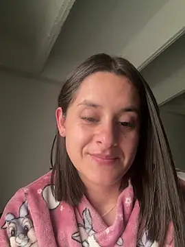 Alice milf  online show from April 30, 2026, 3:52 pm