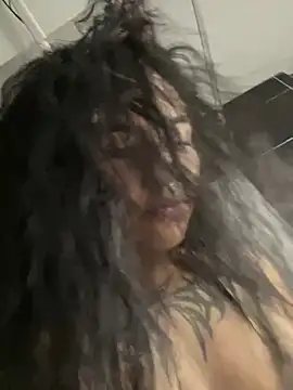  luna torres online show from March 15, 2025, 1:08 am