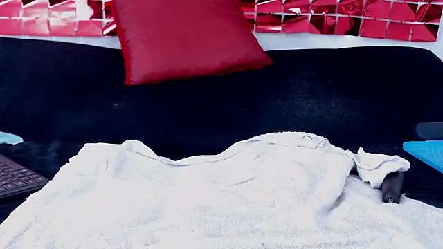 tiffany gomez9 online show from March 23, 2025, 3:32 am