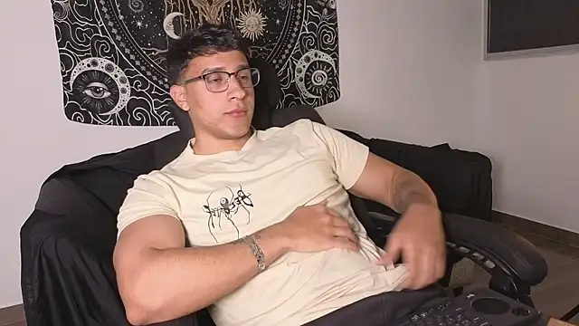 JayMarcos  online show from October 5, 2025, 2:57 am