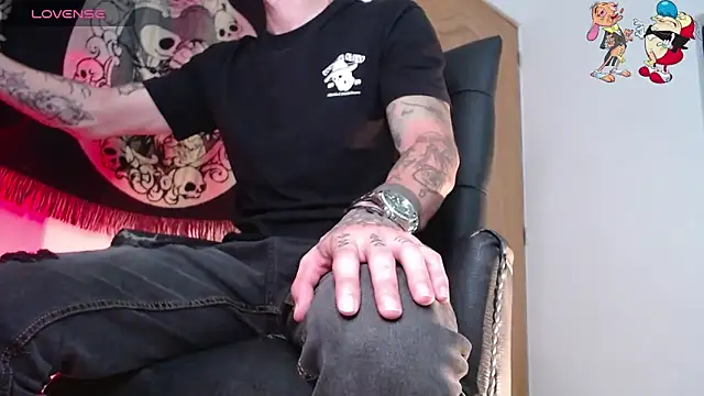 ren stipee online show from October 4, 2025, 12:56 am