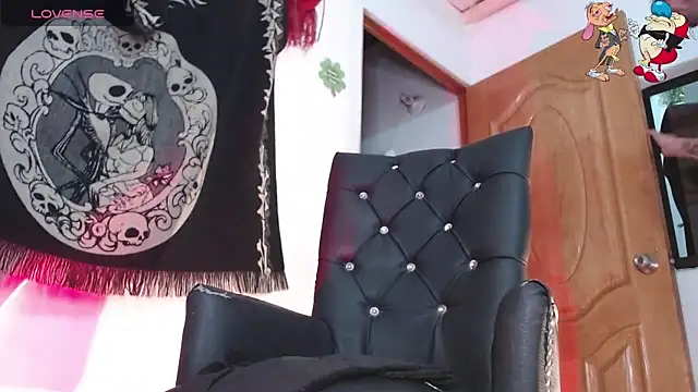 ren stipee online show from October 3, 2025, 3:41 am