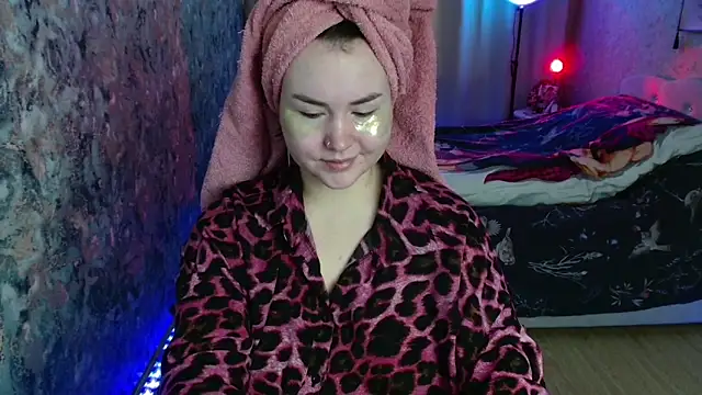 Jenny Fox online show from February 24, 2026, 3:40 am