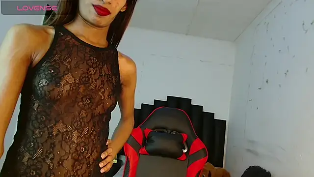 Silkylicious online show from September 11, 2025, 10:43 pm