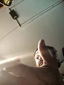 Snapshot of C8L3U chatting on February 14, 2025, 11:31 am C8L3U online show from February 14, 2025, 11:31 am