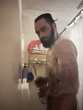 Snapshot of C8L3U chatting on December 22, 2024, 7:22 am C8L3U online show from December 22, 2024, 7:22 am