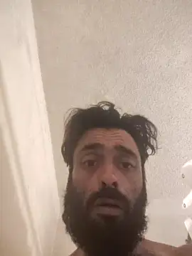 Snapshot of C8L3U chatting on December 12, 2024, 10:13 am C8L3U online show from December 12, 2024, 10:13 am