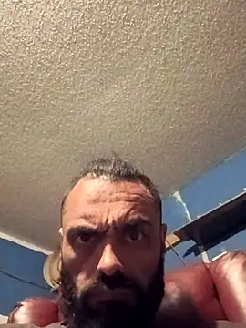 Snapshot of C8L3U chatting on February 26, 2026, 2:44 am C8L3U online show from February 26, 2026, 2:44 am