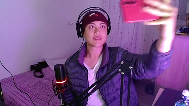 jhonny track online show from February 5, 2026, 4:08 am