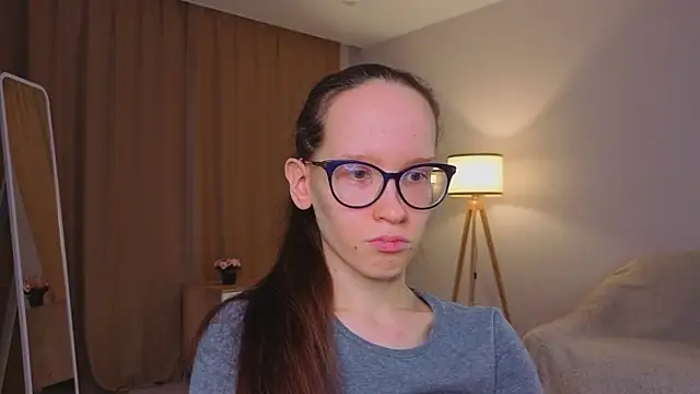 BettyBrowni online show from March 1, 2026, 4:07 pm