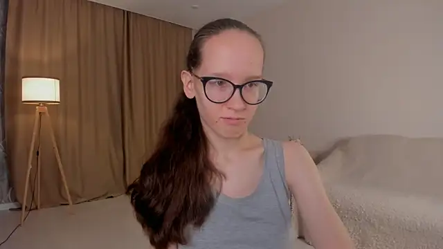 BettyBrowni online show from October 25, 2025, 4:07 pm