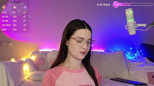 AokiAnna online show from November 20, 2025, 6:36 am