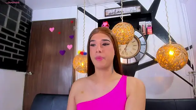 Snapshot of victoria_aleia_ chatting on June 24, 2026, 10:18 pm victoria aleia online show from June 24, 2026, 10:18 pm