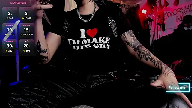 allanhurtss online show from October 4, 2025, 2:51 pm