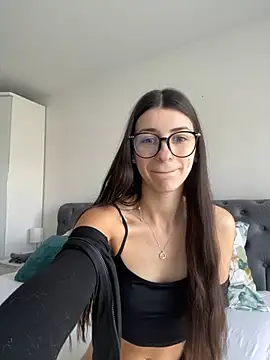 Snapshot of Wildberry_ chatting on May 23, 2026, 7:51 am Wildberry online show from May 23, 2026, 7:51 am