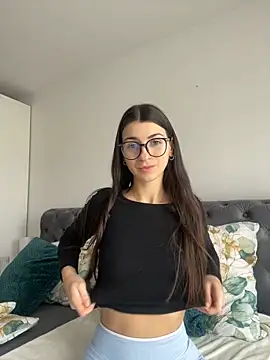 Wildberry  online show from March 9, 2026, 9:24 am