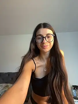 Snapshot of Wildberry_ chatting on June 18, 2026, 12:32 pm Wildberry online show from June 18, 2026, 12:32 pm