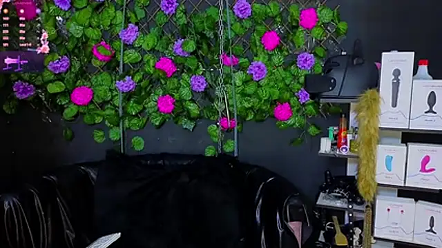 Sweett Mollyy online show from April 22, 2026, 11:22 pm