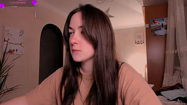 Snapshot of cClandesTina chatting on March 2, 2026, 9:33 pm cClandesTina online show from March 2, 2026, 9:33 pm