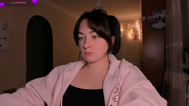 Snapshot of cClandesTina chatting on March 25, 2026, 9:03 pm cClandesTina online show from March 25, 2026, 9:03 pm