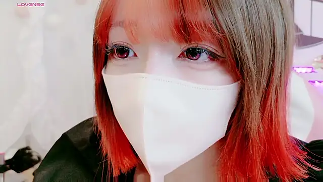 yuayua854 online show from May 8, 2026, 8:51 am