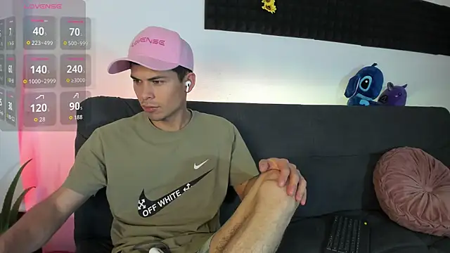 on tefa online show from October 5, 2025, 9:38 pm