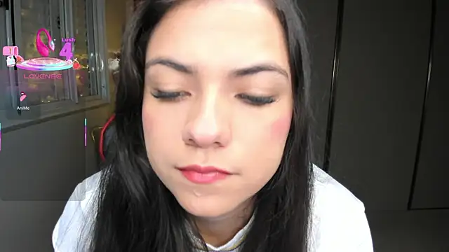 ivyy scott online show from November 18, 2025, 10:34 pm