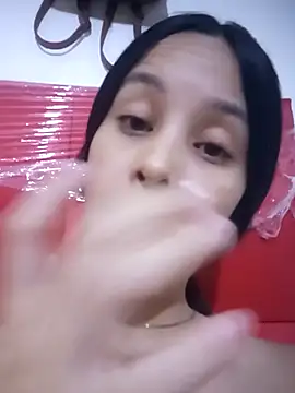 The-quee22 online show from March 15, 2025, 11:28 pm