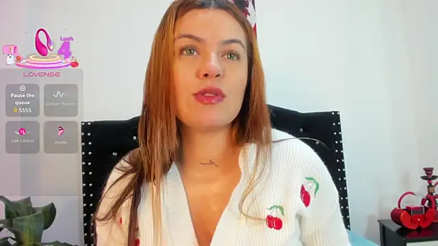 Snapshot of Alexandra_Torress chatting on July 21, 2026, 12:28 pm Alexandra Torress online show from July 21, 2026, 12:28 pm