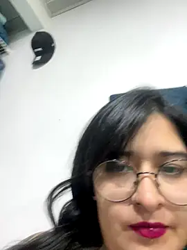 ZTahya online show from October 4, 2025, 4:03 am