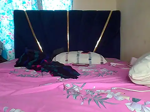 awino001 online show from June 18, 2026, 5:50 am