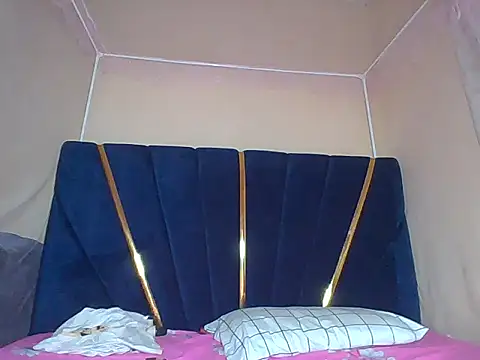 awino001 online show from October 11, 2025, 1:17 am