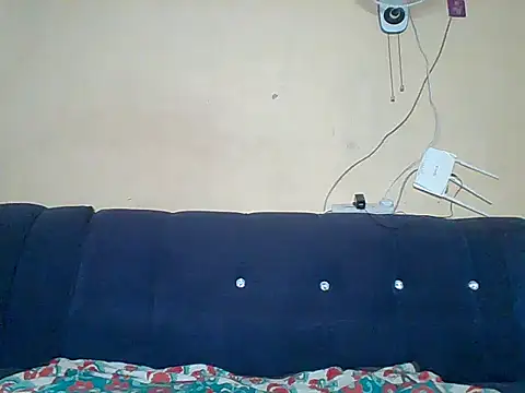 awino001 online show from May 5, 2026, 10:46 pm
