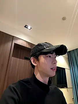 1a1a1alll online show from October 20, 2025, 2:50 pm