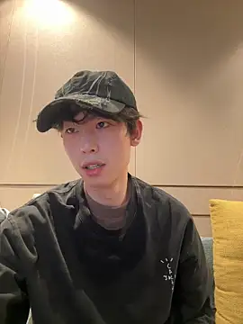 1a1a1alll online show from February 11, 2025, 2:24 pm