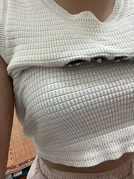 Milk Mom99 online show from July 27, 2026, 11:12 pm