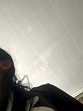 luna asss online show from September 15, 2025, 3:01 pm