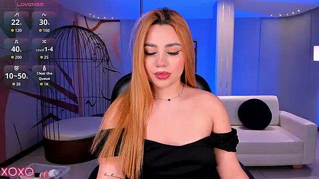 SamanthaKlein  online show from September 30, 2025, 3:45 am