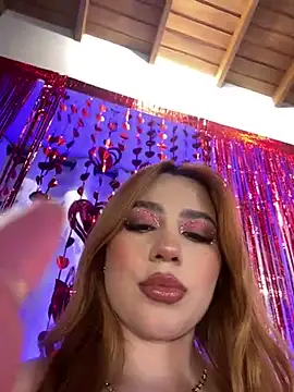 SamanthaKlein  online show from February 15, 2025, 4:58 am