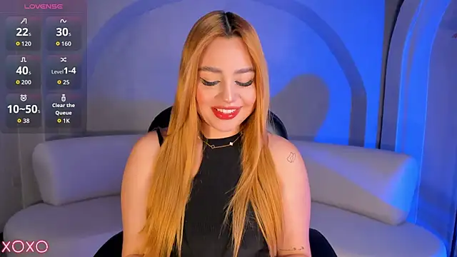 SamanthaKlein  online show from September 25, 2025, 3:01 am