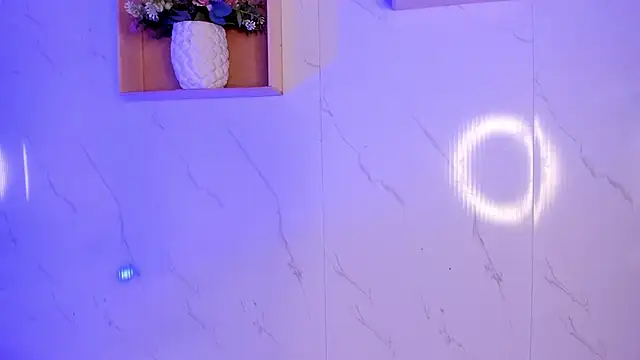 sabrinahimss online show from November 23, 2025, 2:54 am