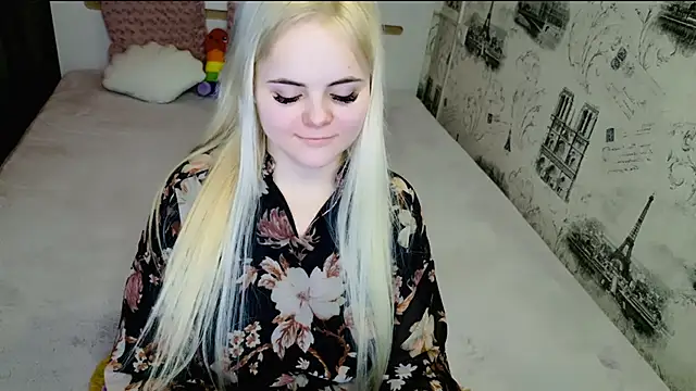 lovely-eyes online show from March 7, 2026, 6:35 pm