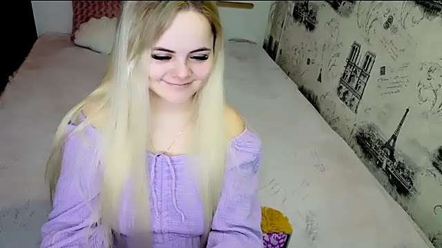 lovely-eyes online show from May 12, 2026, 7:09 pm