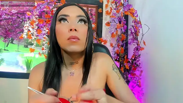 Snapshot of Susan_DiSantys chatting on February 24, 2025, 10:36 pm Susan DiSantys online show from February 24, 2025, 10:36 pm