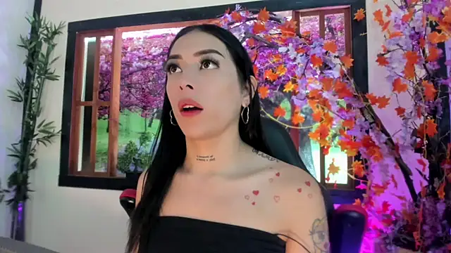 Snapshot of Susan_DiSantys chatting on March 17, 2025, 2:45 pm Susan DiSantys online show from March 17, 2025, 2:45 pm