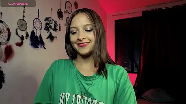 Zoe--khalL online show from March 10, 2026, 12:14 am