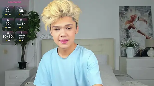 Felix Rey online show from March 16, 2025, 3:39 pm